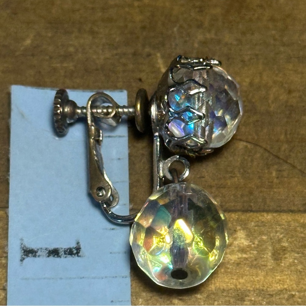 Vintage Miriam Haskell Aurora Borealis Crystal dangle earrings - Picture 5 of 7